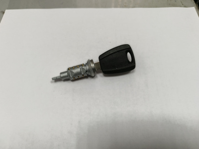 Личинка замка двери для Пежо Боксер, Ситроен Джемпер, Фиат Дукато 250, 290 кузов.